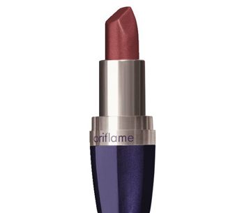 Διαγωνισμός Oriflame Beauty με δώρο ένα ΚΡΑΓΙΟΝ Colour Attraction - Sexy Berry